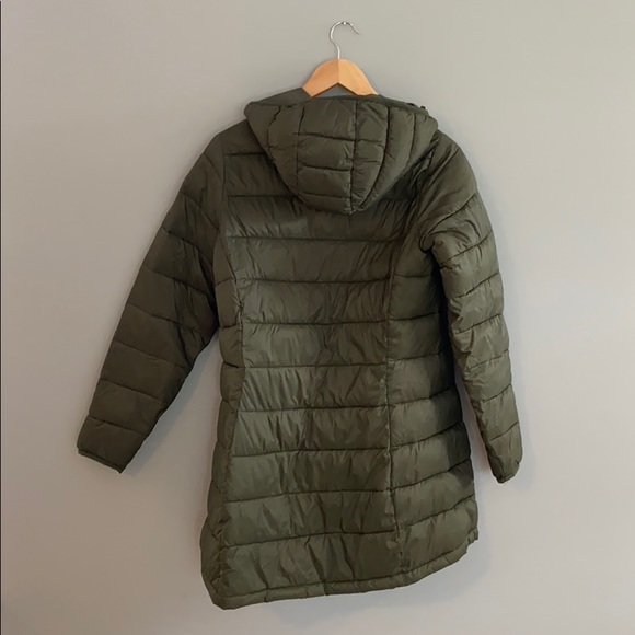 Amazon Essentials light weight puffer coat - Picture 6 of 9